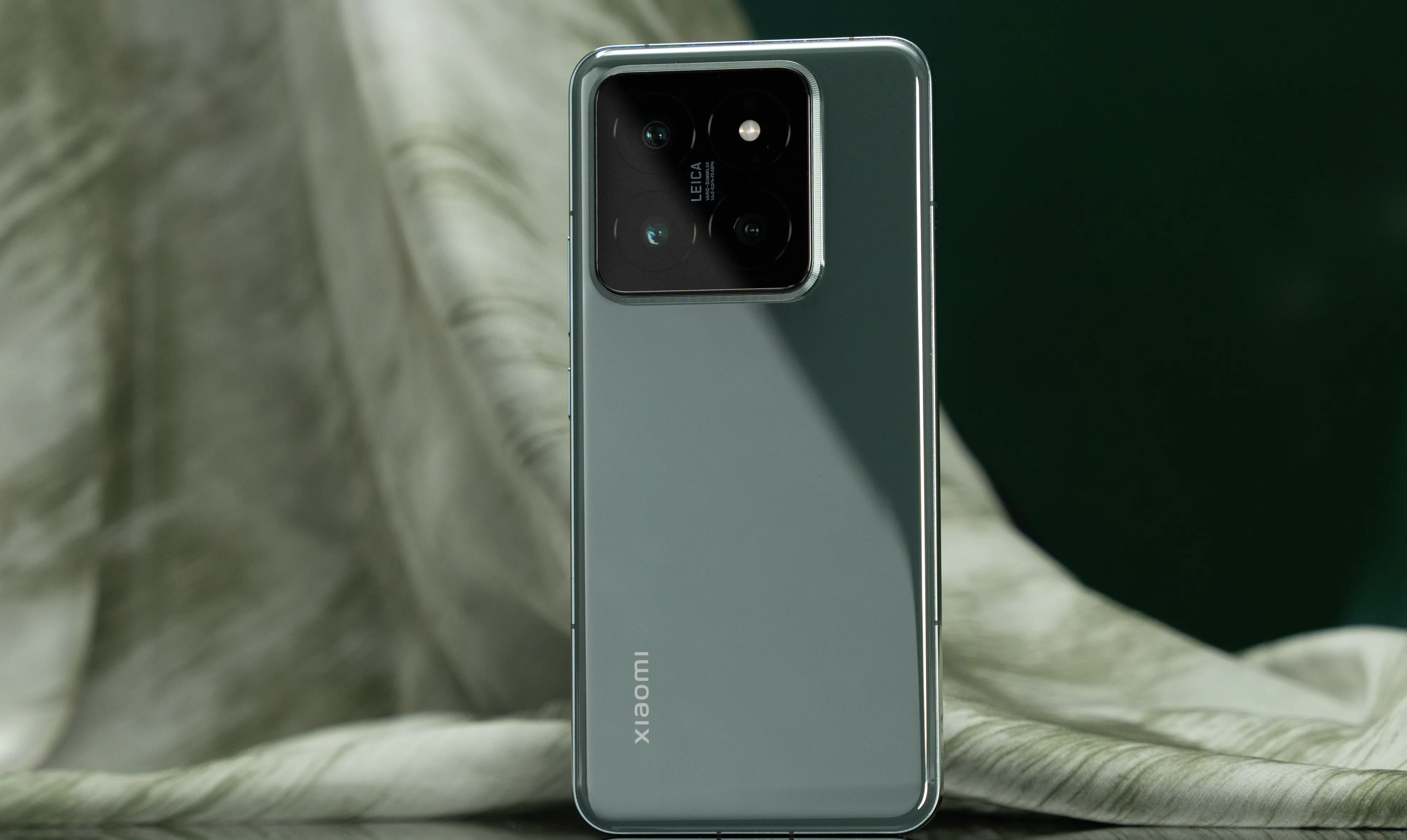 Xiaomi 14 Pro cod mobile